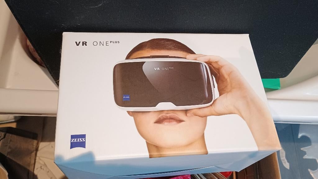 Casque virtuel Neuf. VR one plus Zeiss, Enlèvement, Neuf