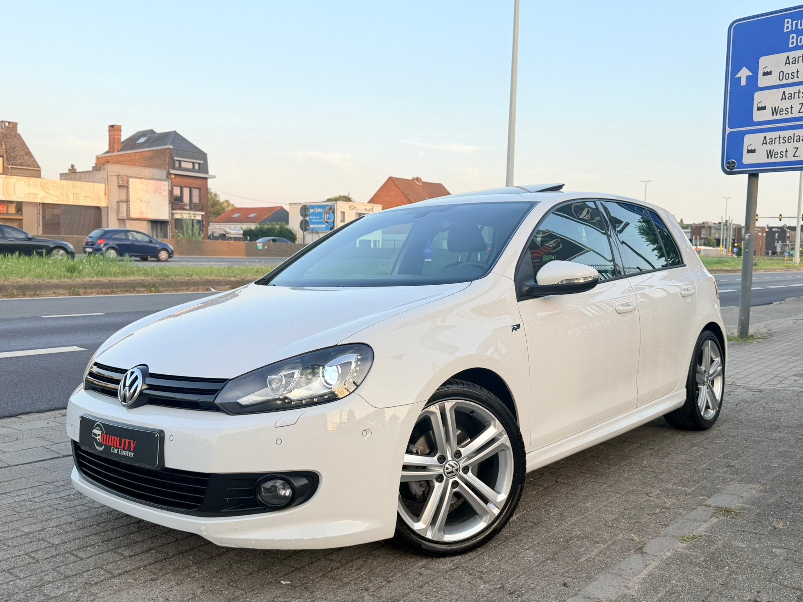 Vw Golf 6 R-line Automaat 2012 1.4tsi 152dkm Navi Xenon Pano, 90 kW, 4 cilinders, USB, Bedrijf