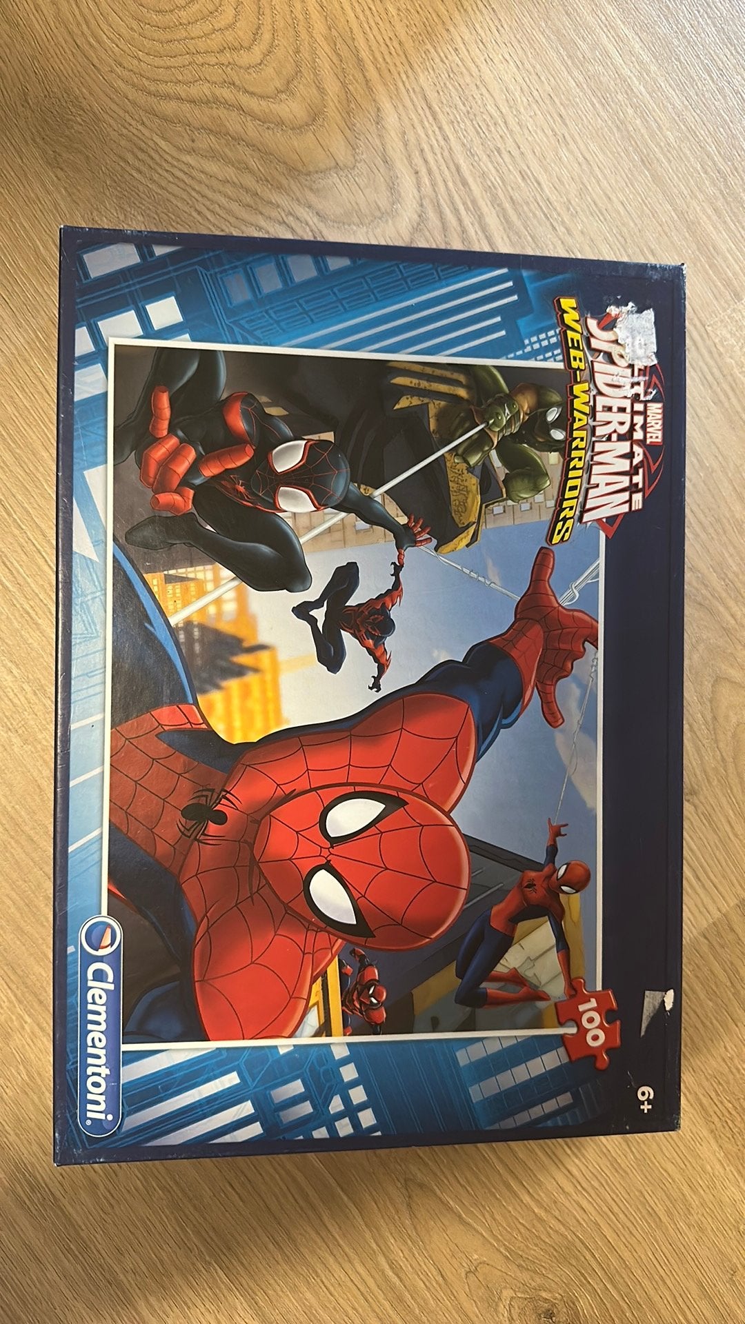 Spiderman puzzel, Ophalen, Meer dan 50 stukjes, Zo goed als nieuw, 6 jaar of ouder