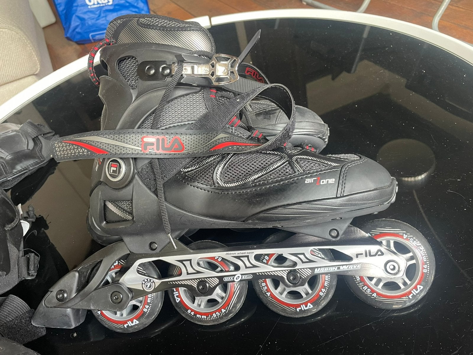 LAMES À ROULEAUX FILA AIR ONE TAILLE 43, Enlèvement ou Envoi, Comme neuf