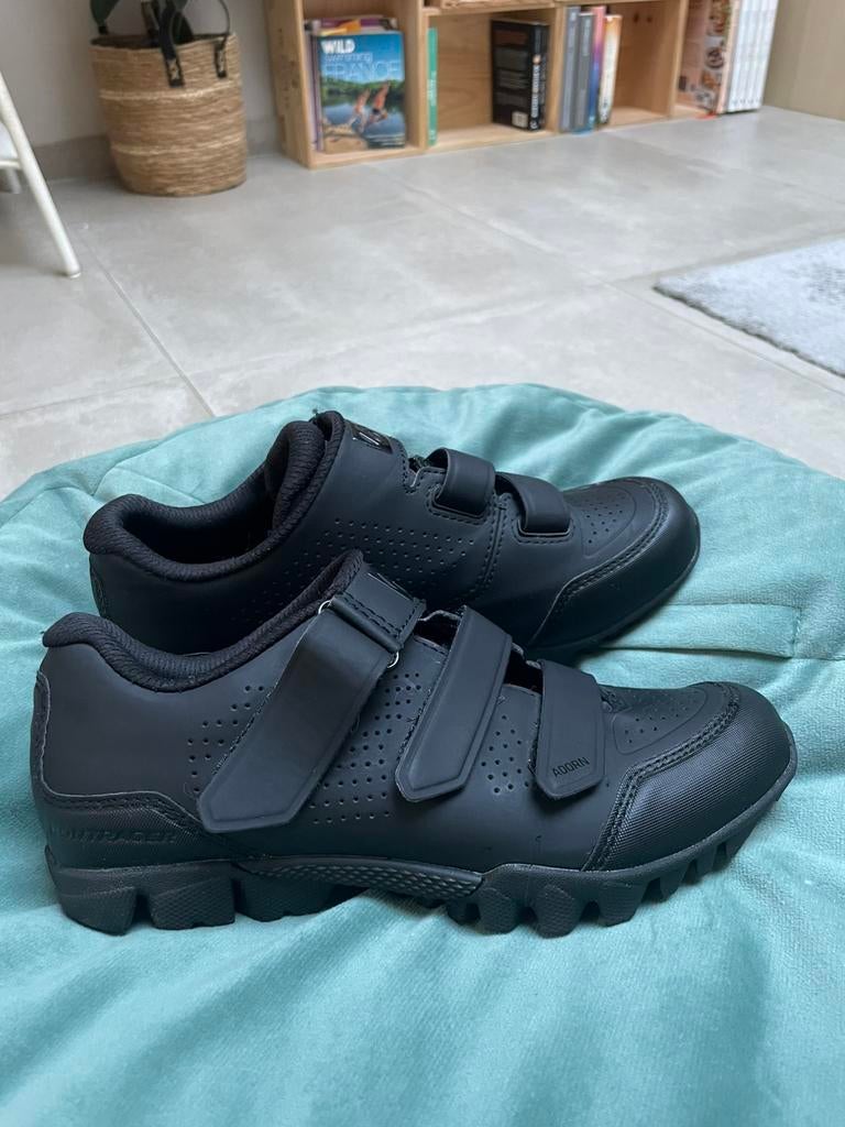 Koersschoenen Bontrager met kliksysteem, Ophalen, Zo goed als nieuw, Schoenen