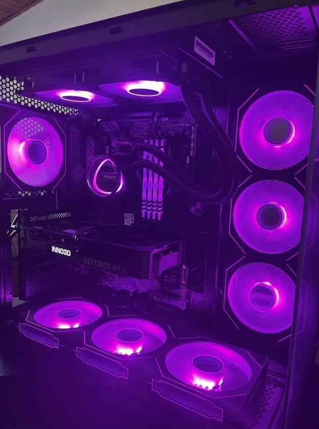 PC GAMER – R5 5600 Neuf / RTX 3060 Ti 8 Go / 32 Go RAM RGB, Computers en Software, Ophalen, Le pc est monté avec différentes marques