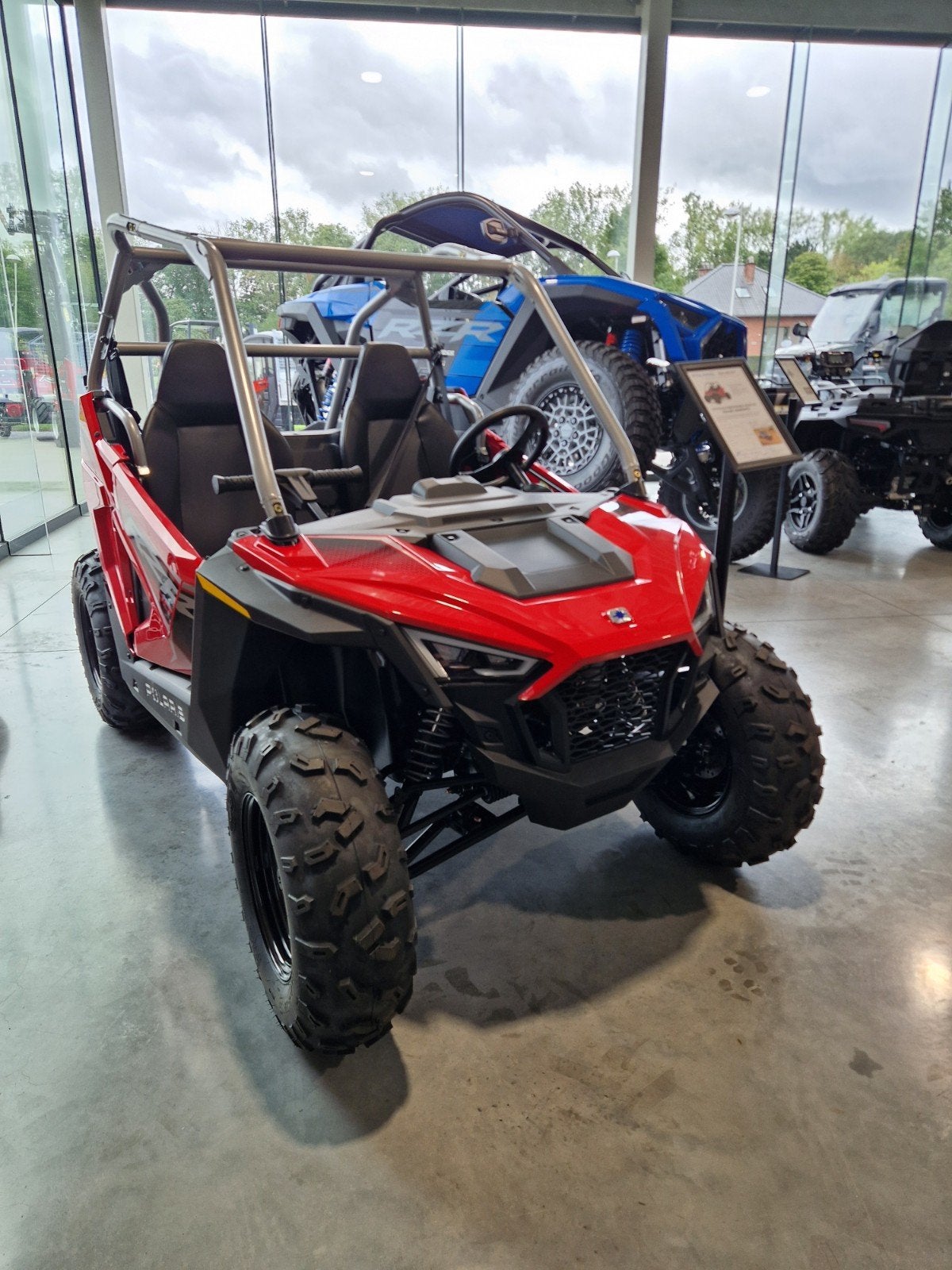 polaris RZR 200