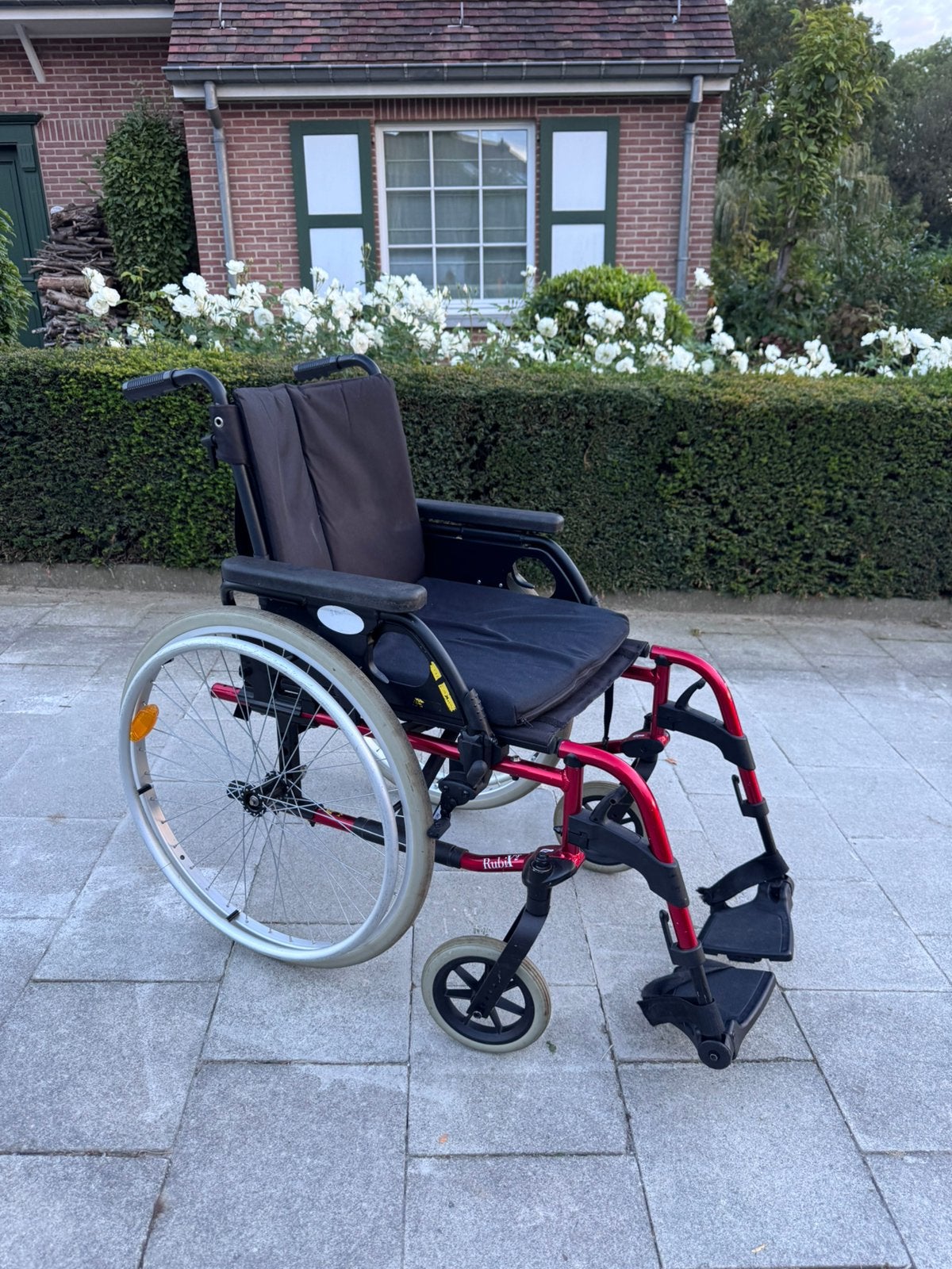 Rubi X2 opvouwbaar rolstoel inklapbaar met afneembaar banden, Diversen, Ophalen of Verzenden, Inklapbaar, Zo goed als nieuw, Handbewogen rolstoel