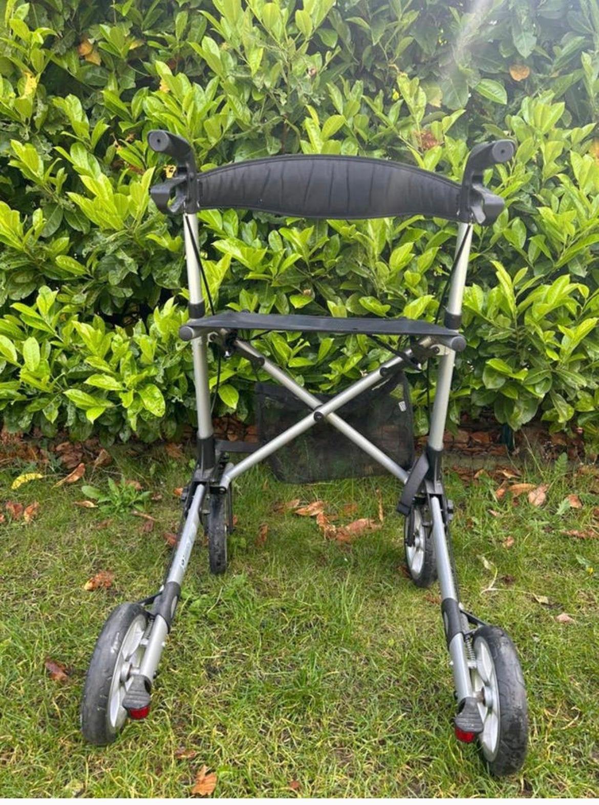Tabouret de marche pliable léger avec déambulateur, Enlèvement ou Envoi, Poids léger, Comme neuf