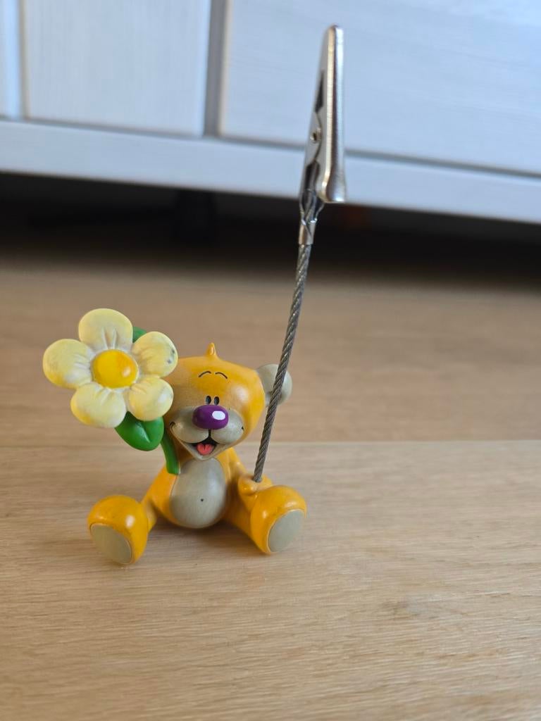 Diddl Pimboli knijper beeldje met bloem in de hand, Verzamelen, Diddl, Ophalen of Verzenden, Diddl