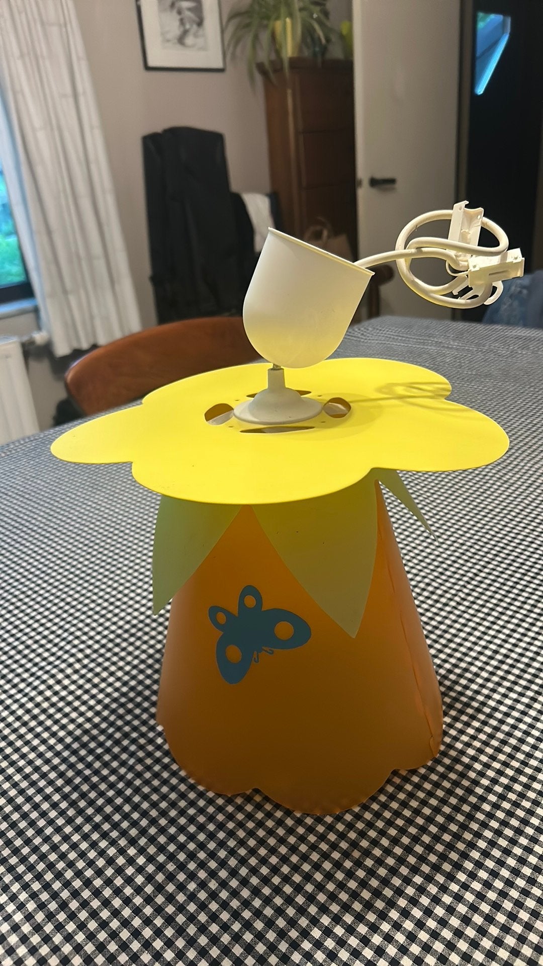Luste enfant fleur et papillon en plastique, Enlèvement