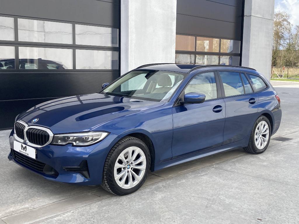 BMW 320I Aut Touring/Leder/LED/Electr.Trekhaak/.../Garantie, Auto's, BMW, Automaat, 1998 cc, Achterwielaandrijving, Blauw