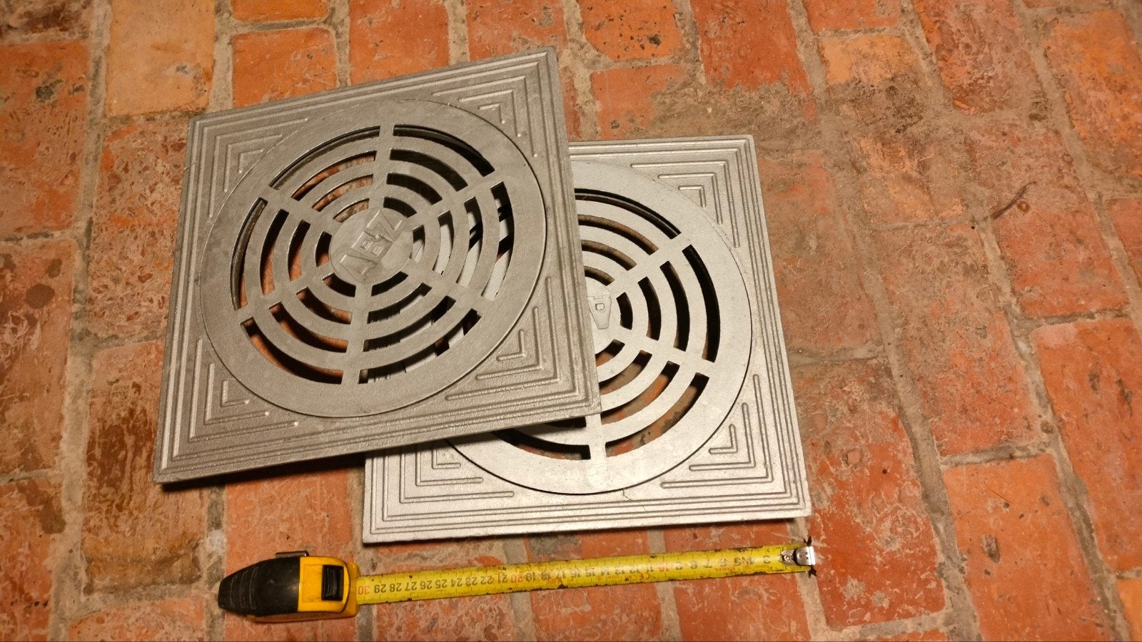 ABZ Aluminium ventilatierooster 30x30 d250, Bricolage & Construction, Métaux, Enlèvement, Neuf, Aluminium