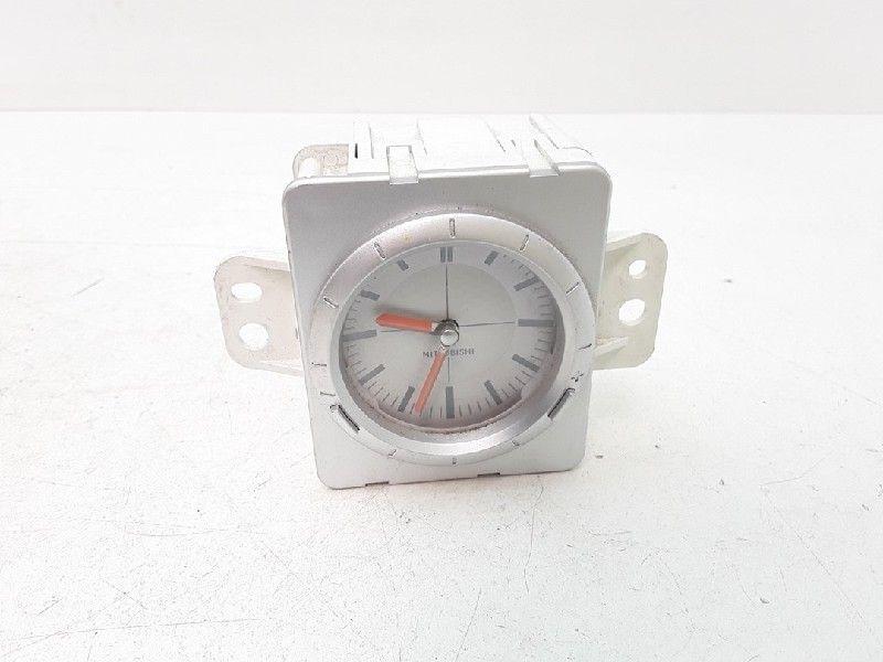 HORLOGE Mitsubishi Outlander (CU) (|MR979796|), Utilisé, Mitsubishi