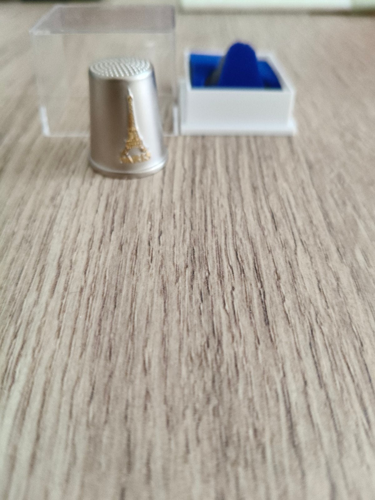 vingerhoedje  Notre-Dame  in Parijs, Verzamelen, Ophalen, Nieuw, Overige materialen