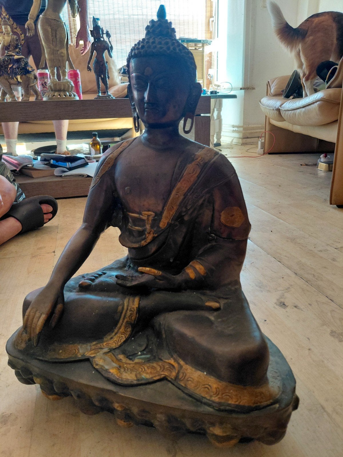 Grand Bouddha assis - alliage bronze/cuivre, Enlèvement