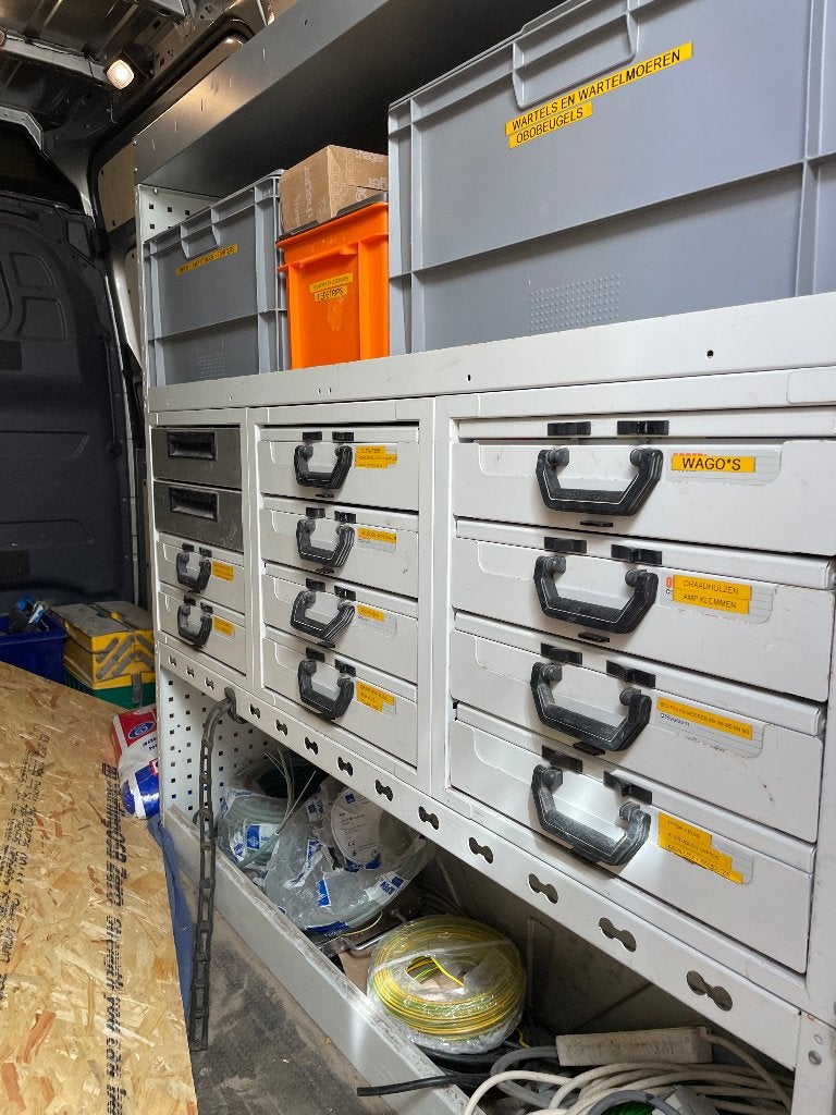 Avitech bedrijfswageninrichting, Ophalen, Gebruikt