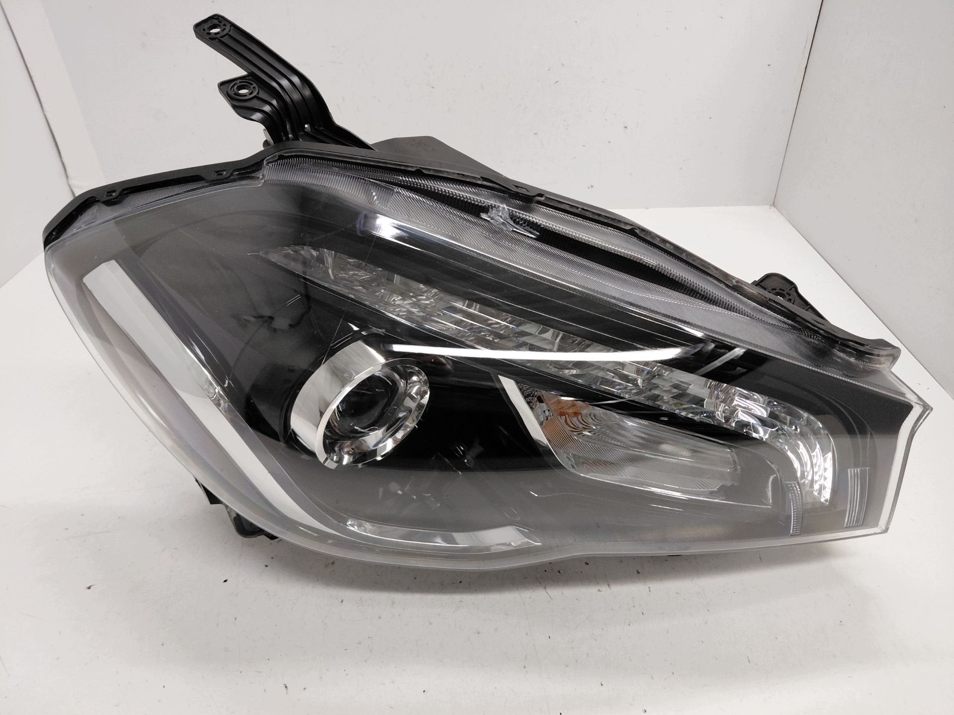 Suzuki SX4 S-Cross Lift Koplamp Rechts 100-18738, Auto-onderdelen, Gebruikt, Info@suzuki.co.jp, Takatsuka-cho, Chuo-ku 300
432-8611  Hamamatsu