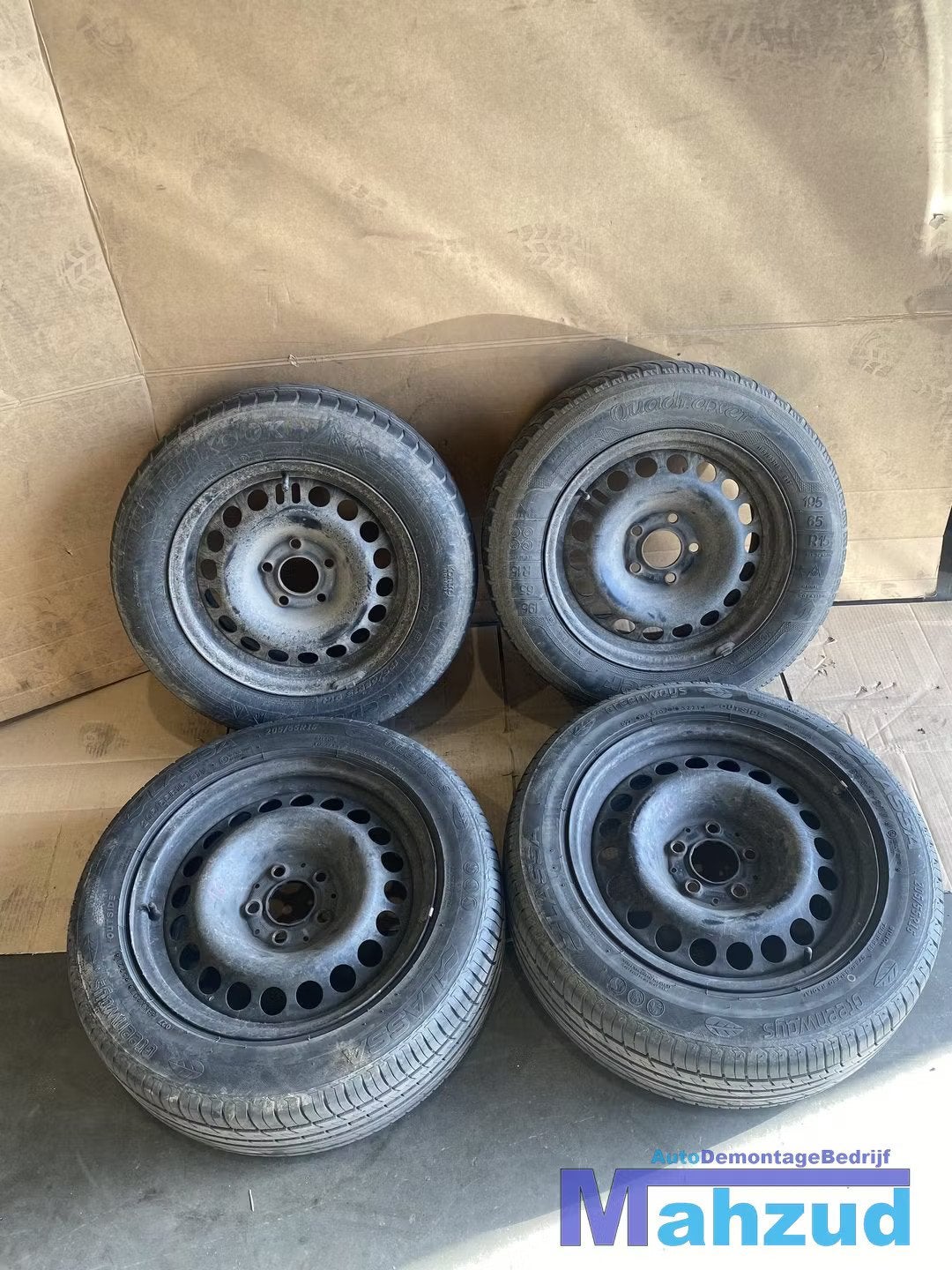 MERCEDES Velgen met banden 5x112 66.6 16 inch en 15 inch, Auto-onderdelen, Banden en Velgen, Gebruikt, Mercedes-Benz AG, Mercedesstrasse 120
70372  Stuttgart, DE