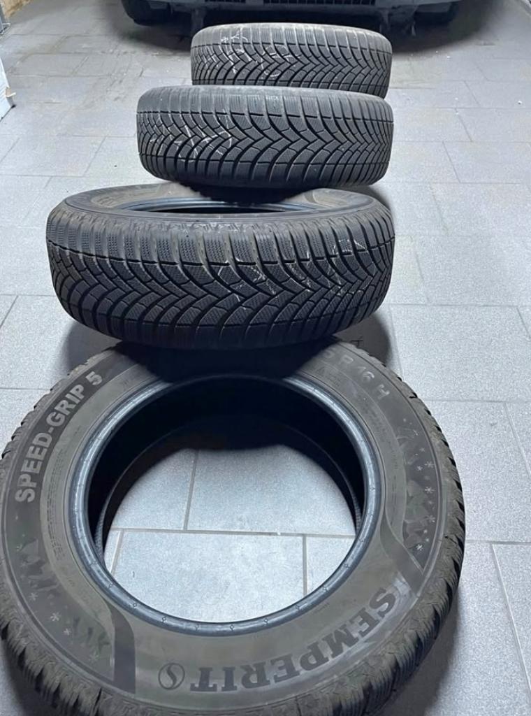 Pneus Hiver Semperit Speed - Grip 5, Auto-onderdelen, Banden en Velgen, Ophalen, 16 inch, Winterbanden, Band(en)