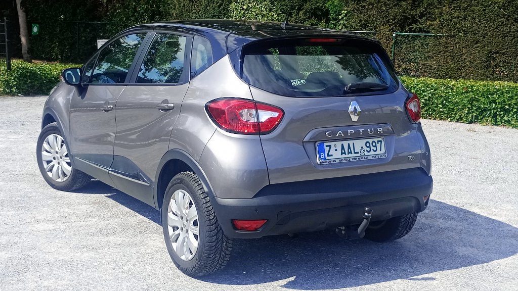 Renault Capture benzine Vele opties mooie staat. Hoge instap, Auto's, Voorwielaandrijving, Dealer onderhouden, Stof, Bedrijf