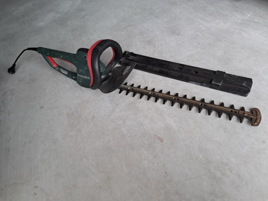 Taille-haie Metabo, Jardin & Terrasse, Taille-haies, Utilisé, Électrique, Enlèvement