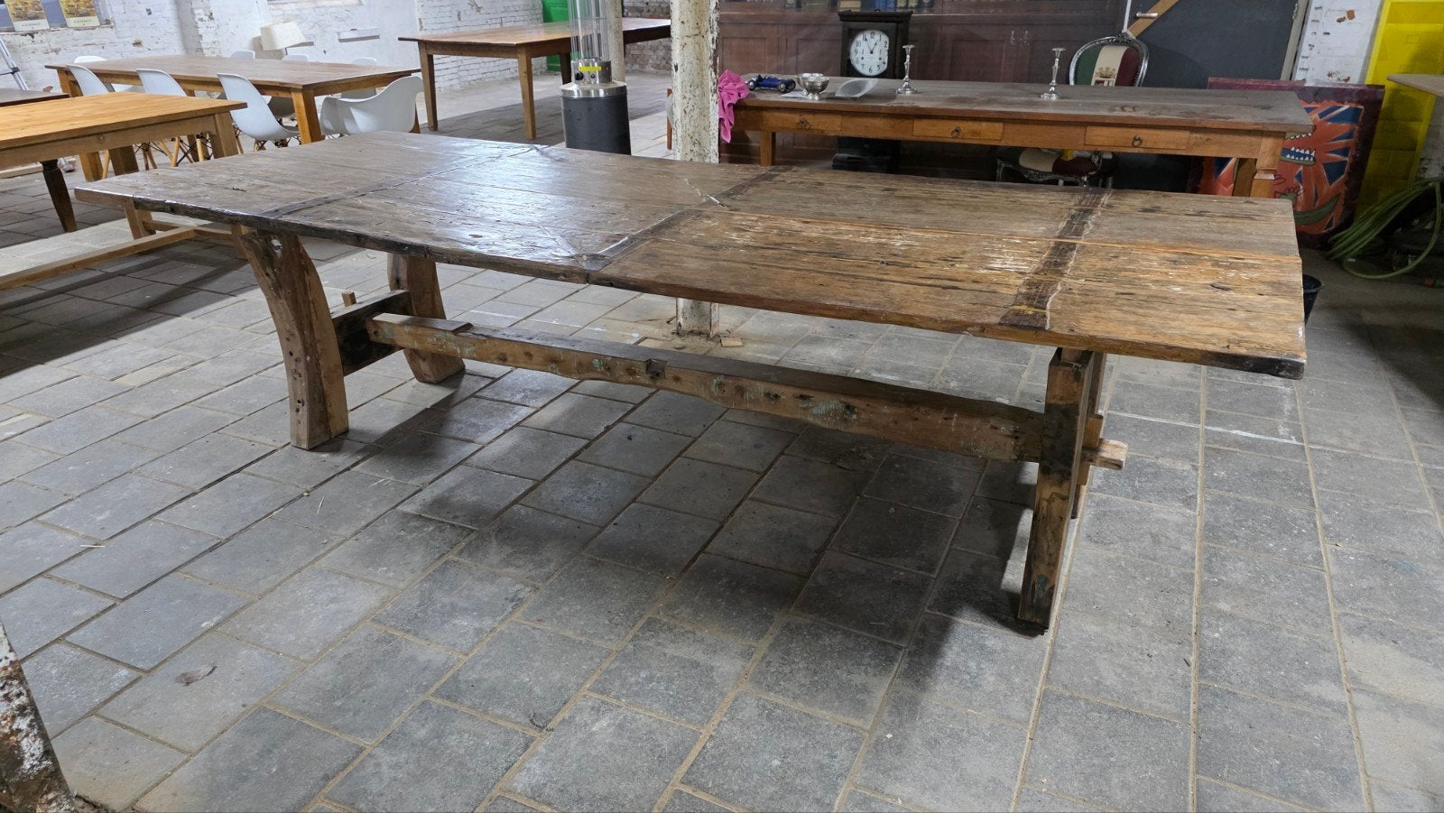 ZELDZAAM: Unieke antieke kloostertafel uit Azië (Dé kans!!), Huis en Inrichting, Tafels | Eettafels, Gebruikt, Ophalen