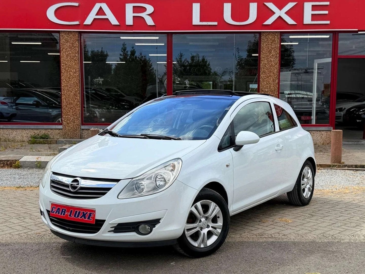 Opel Corsa 1.3I 80CV ESSENCE CLIM, 80 ch, Achat, 1145 kg, Entreprise