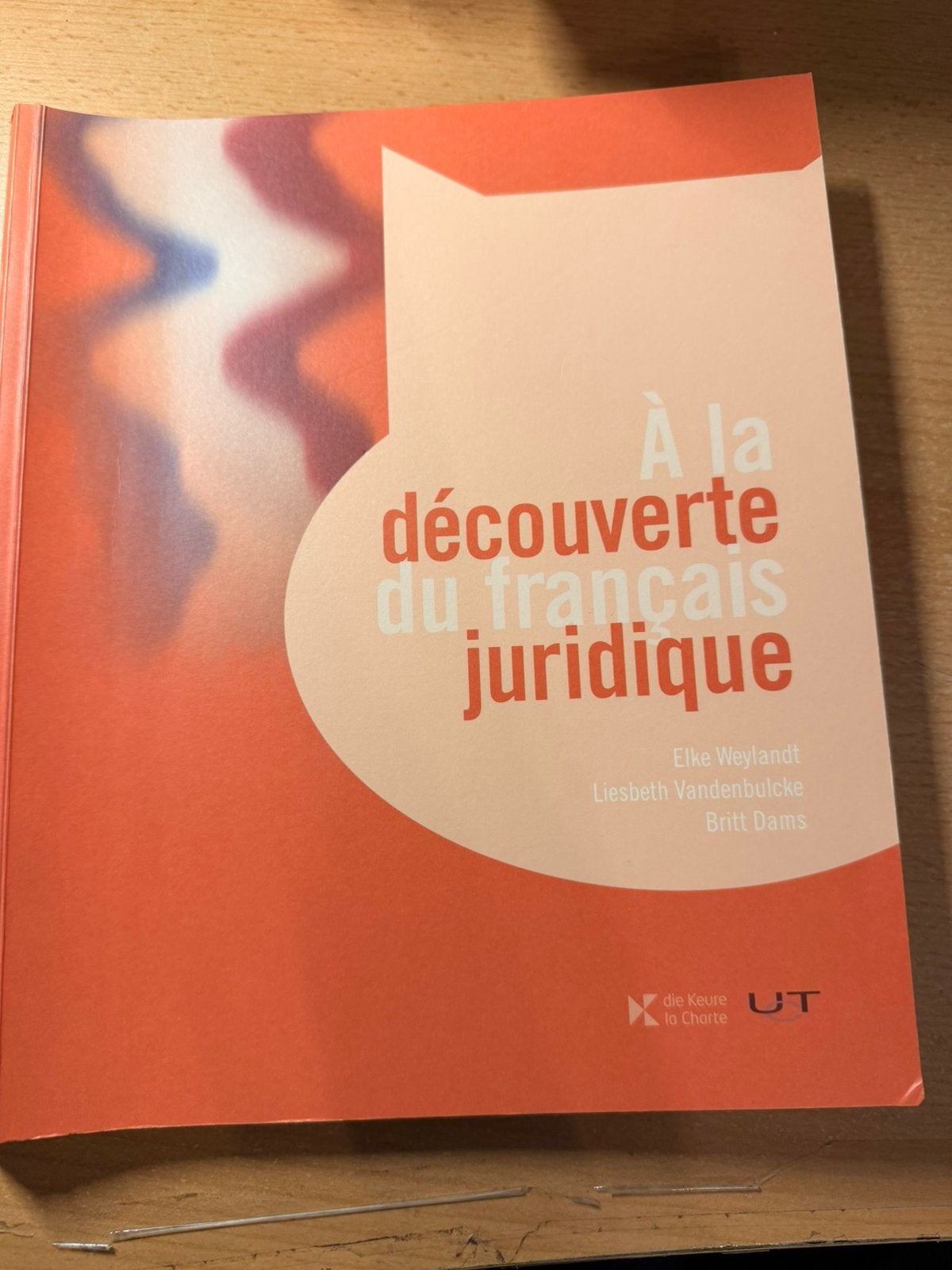 À la découverte du francais juridique, Ophalen of Verzenden, Zo goed als nieuw