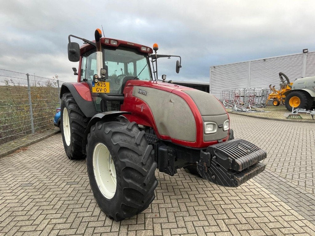 Valtra T120 tractor, Enlèvement