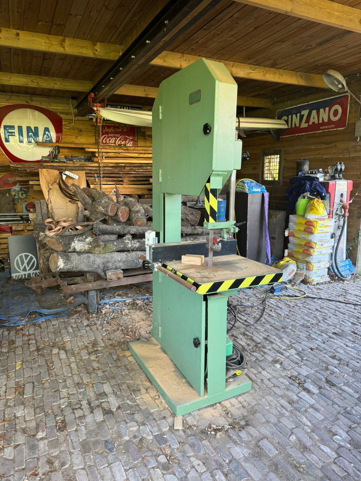 Lintzaag hout, Ophalen