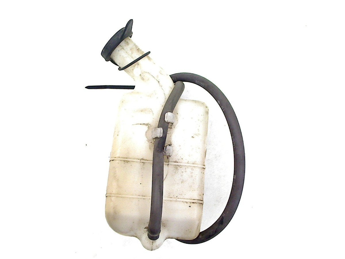 BOCAL LIQUIDE DE REFROIDISSEMENT Honda (19101-MERA-D000), Motos, Honda Center GmbH, Utilisé, Info@honda.de, Hanauer Landstraße  222-224
60314  Frankfurt am Main, DE