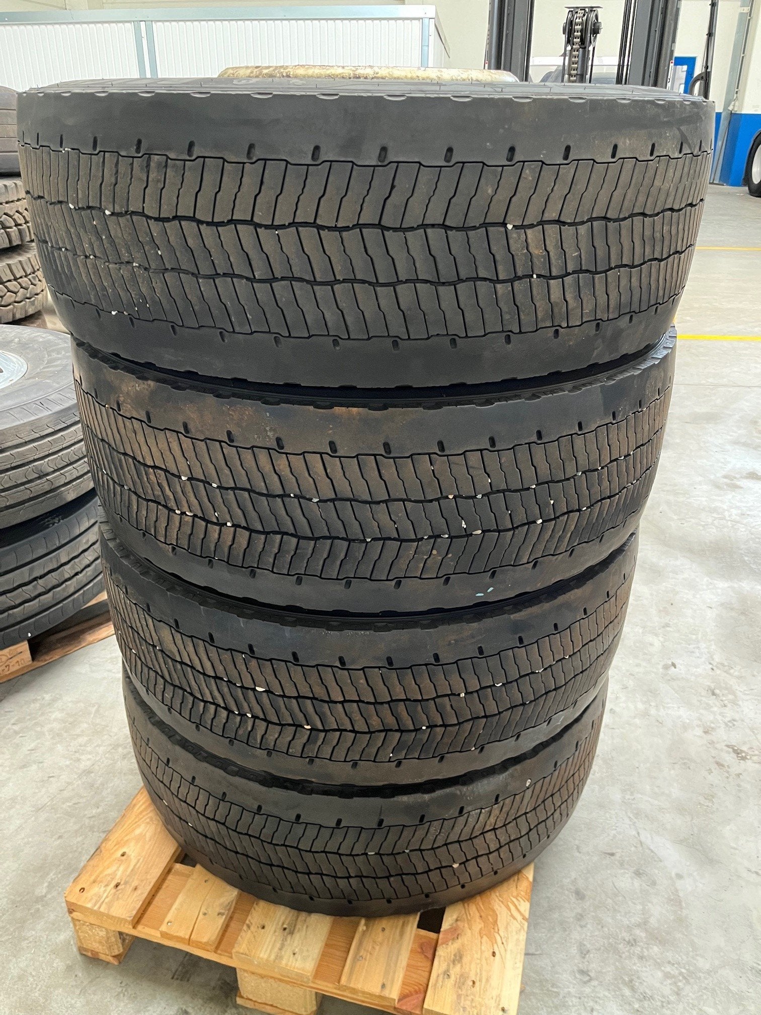 Diversen Michelin Remix Xmulti, Utilisé, Autres marques, Autres pièces automobiles