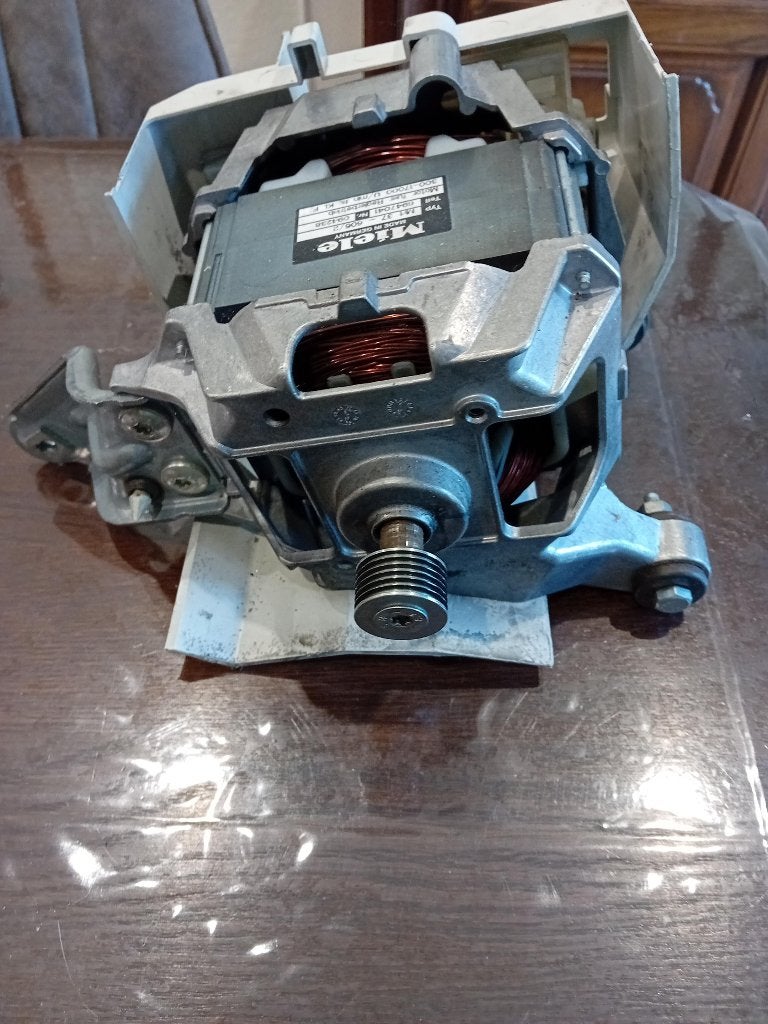 Moteur Miele MRT 37-606/2 pour machine à laver, Electroménager, Enlèvement, Utilisé, Chargeur frontal