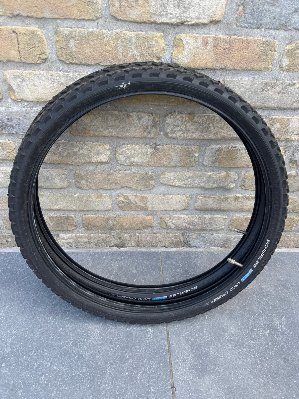 2x BUITEN EN BINNEN BANDEN  SCHWALBE LAND CRUISER, Ophalen, Zo goed als nieuw