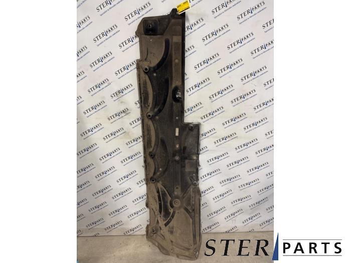 Plaque de protection sol d'un Mercedes CLS-Klasse, 3 mois de garantie, Utilisé, -, -