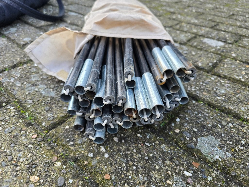 Kampeergerief - tent - Stokken - muggennet enz - mooie aanb, Ophalen