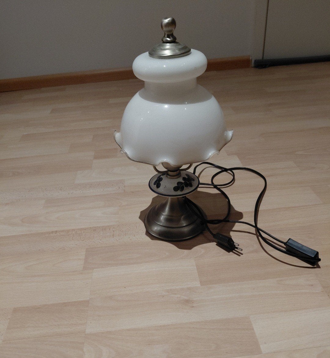 Lampje 40 op20, goede staat
Afhalen in Lanaken, Ophalen