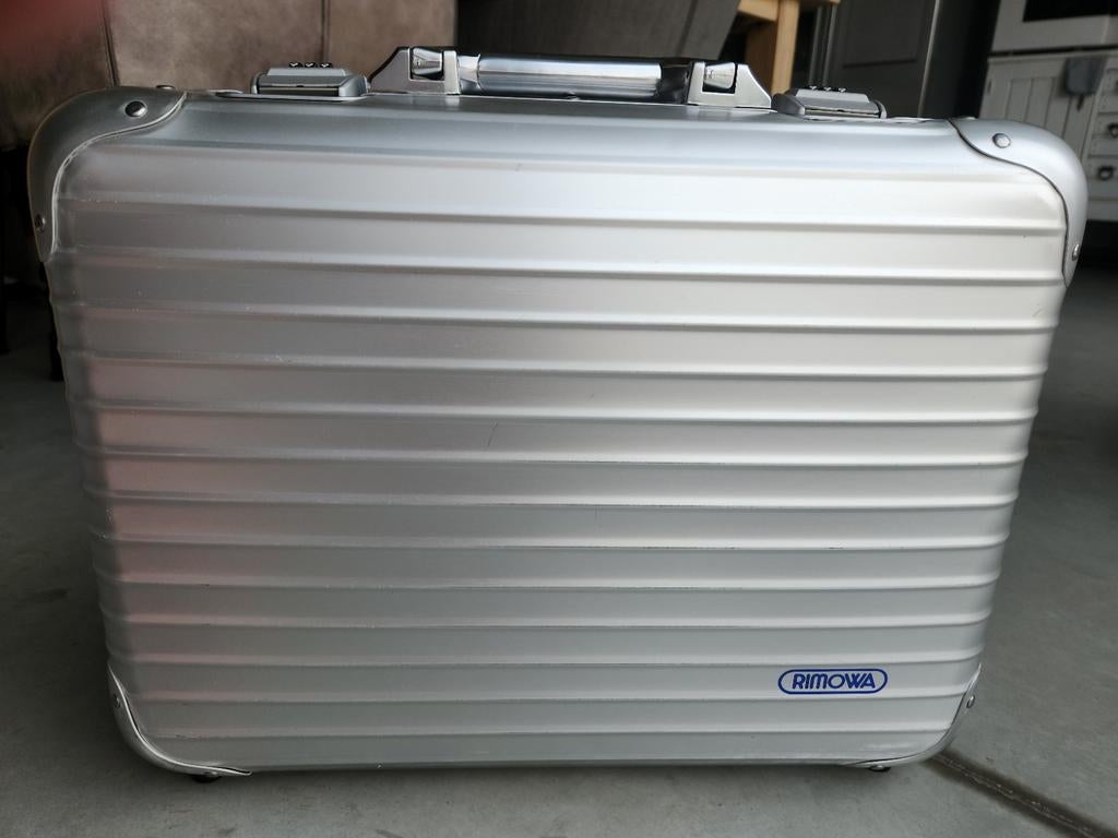 Rimowa Attachékoffer - Uitstekende conditie, Ophalen, 45 tot 55 cm, Slot, Minder dan 50 cm