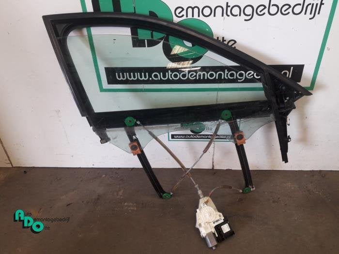 Mécanique vitre 4portes avant droite d'un Audi A3 (A3 03-), -, 3 mois de garantie, Audi, Utilisé