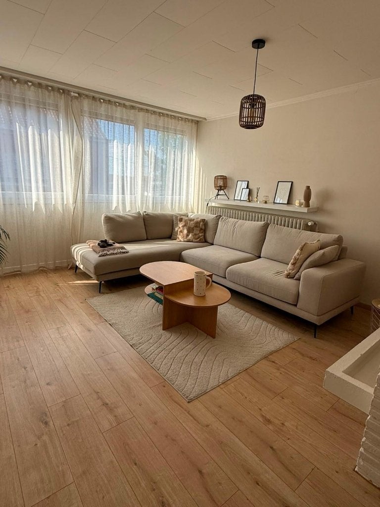 appartement 2 slaapkamers te Heule ( kortrijk), 100 m², Tot 200 m², 2 kamers, Provincie West-Vlaanderen