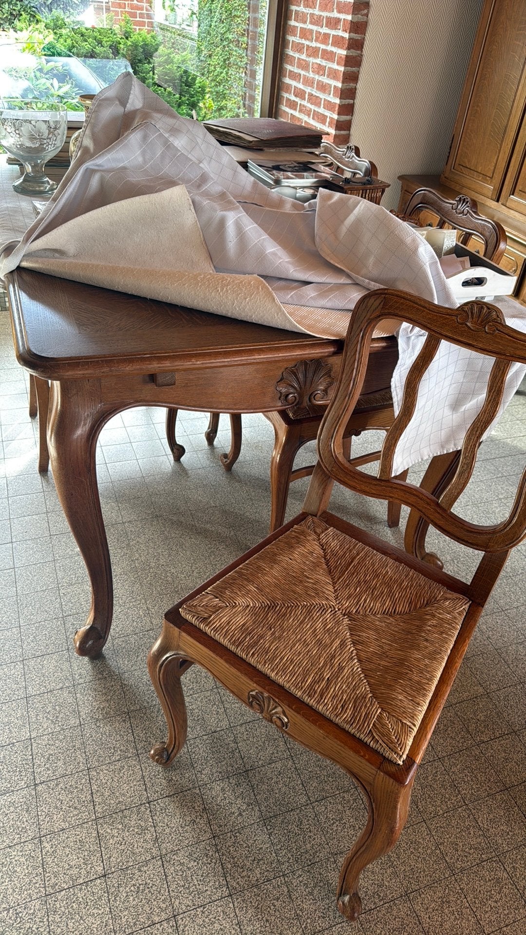 Tafel en 4 stoelen, Antiek en Kunst, Ophalen
