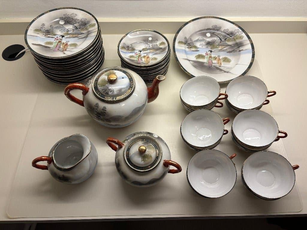 Chinees porselein (12 delig), Verzamelen, Ophalen, Porselein