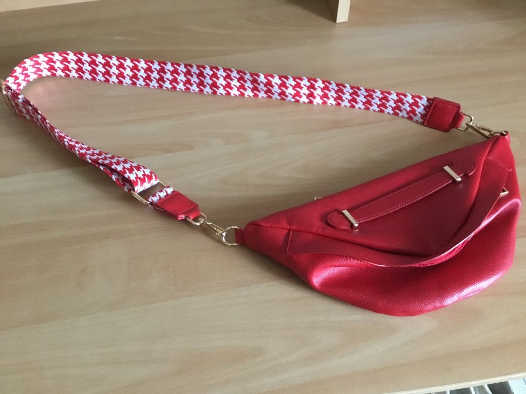 Rood tasje met afneembare schoudergordel, Ophalen of Verzenden, Zo goed als nieuw, Rood, Schoudertasje