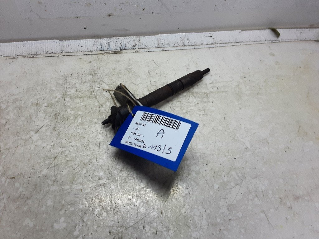 INJECTEUR Audi A3 Sportback (8PA) (03L130277), Auto-Union-Straße  1,
85057  Ingolstadt, DE, Info@audi.de, Audi, Utilisé