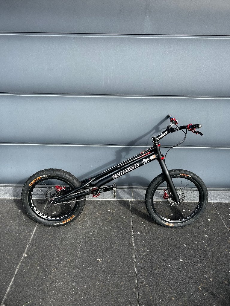 Vélo trial Comas, Comas, Aluminium, 16 à 20 pouces, Enlèvement