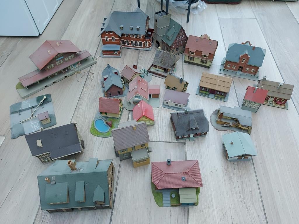 HO 1:87 lot gebouwen, Enlèvement