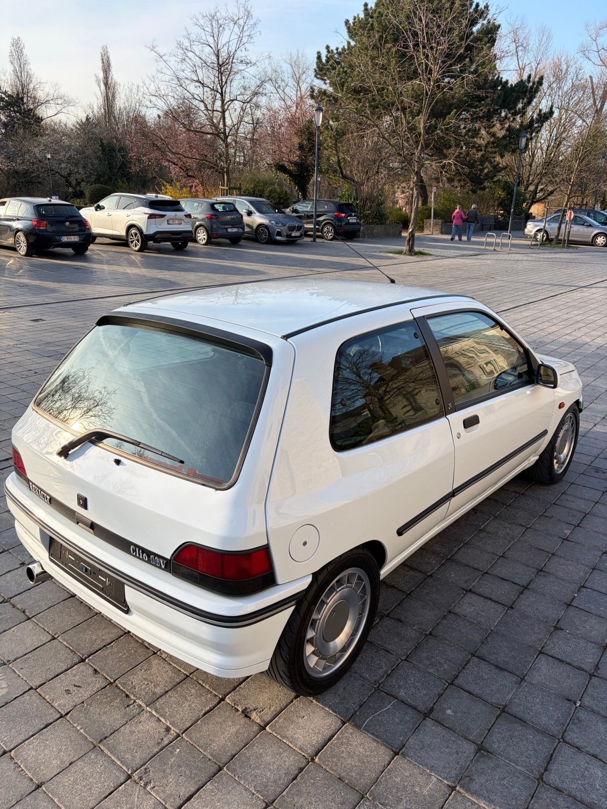 Clio 1.8 16v phase 1, Achat, Boîte manuelle, Particulier, 3 portes