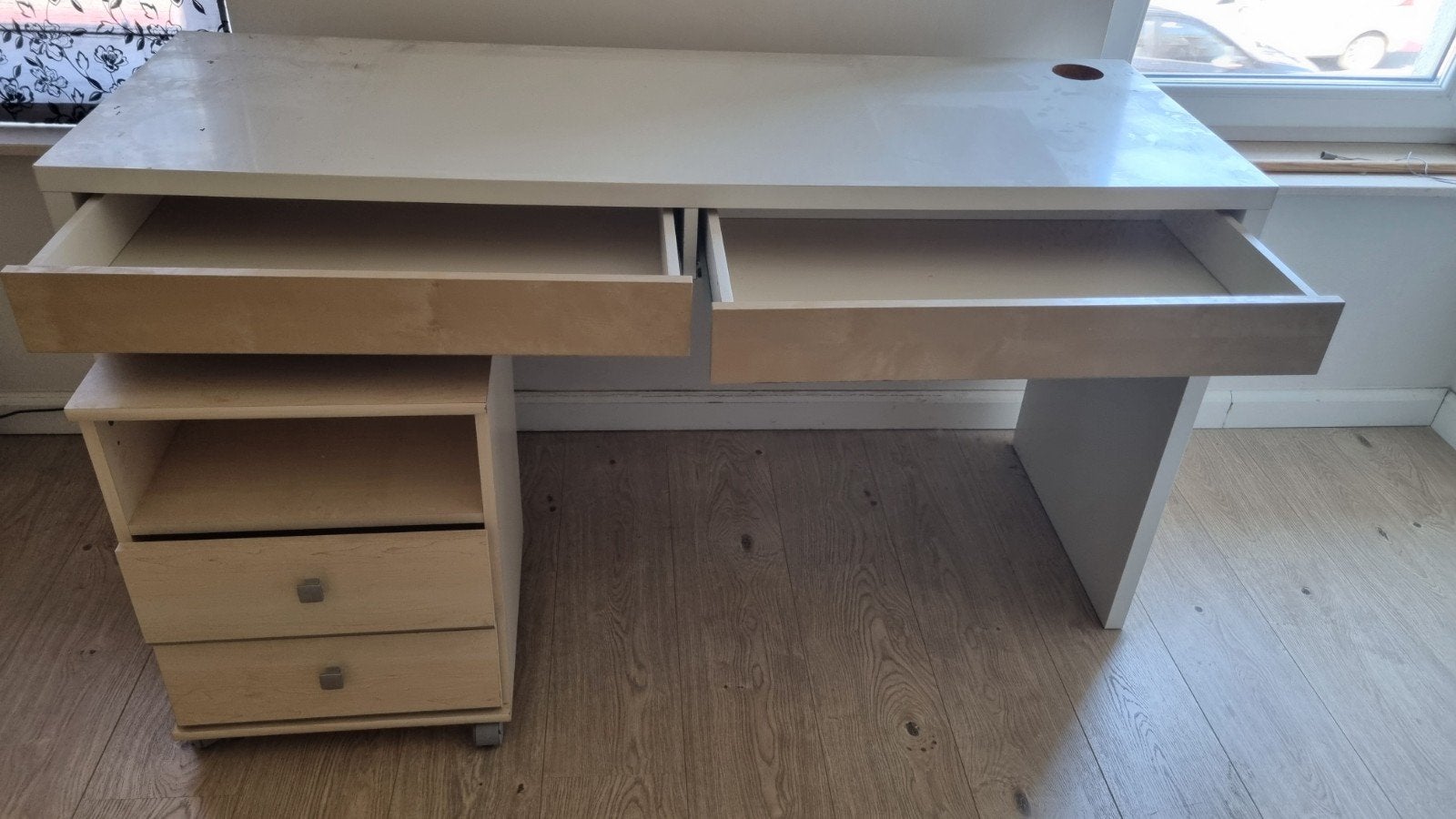 Table de bureau avec commode, Enlèvement