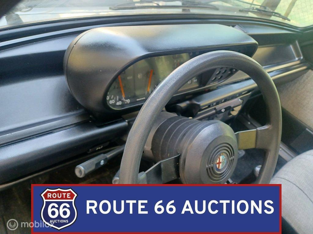 Alfa Romeo Giulietta | 1984 | Route 66 Auctions, Autos, Achat, Entreprise, Boîte manuelle, Autre carrosserie