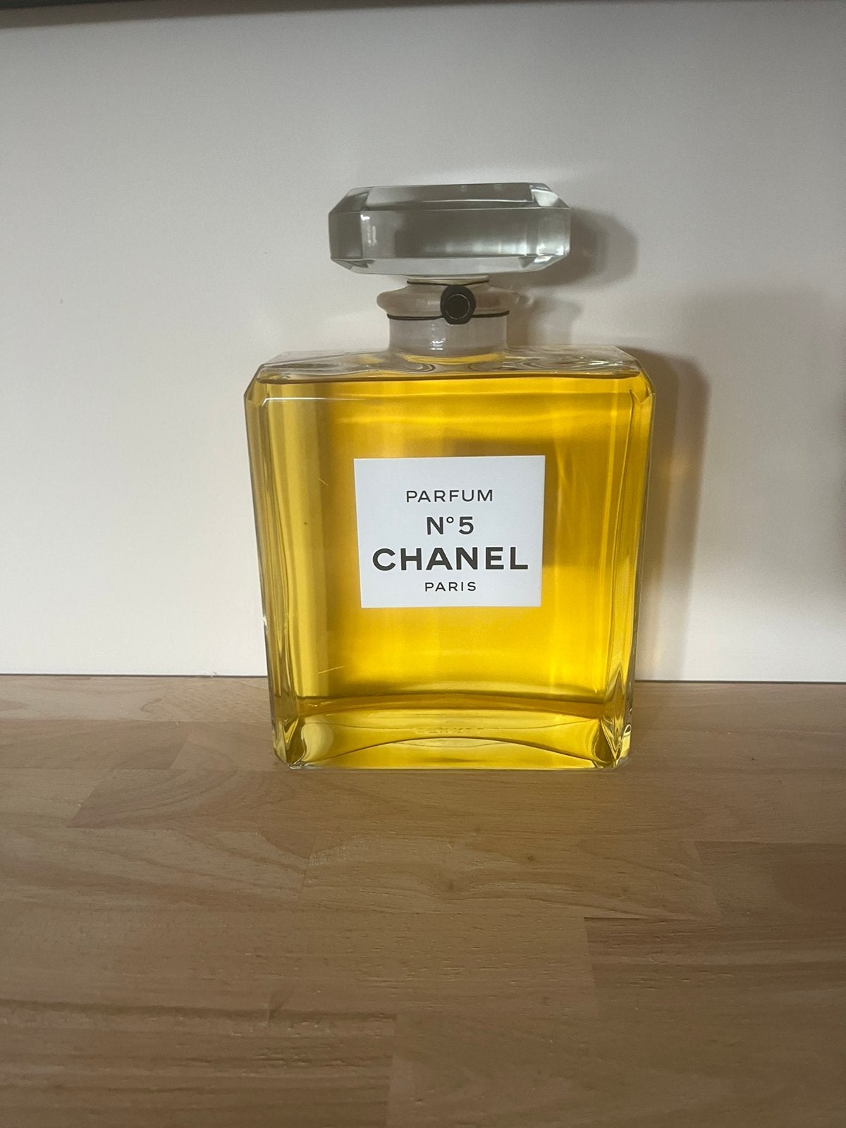Chanel no5 factice xxl, Verzamelen, Ophalen, Nieuw, Gevuld