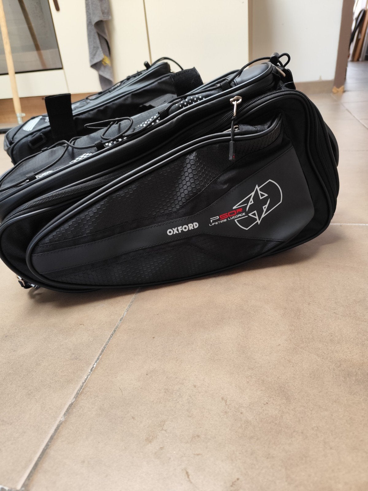 Oxford P50R zadeltassen, zwart, 2 x 25L, Motoren, Accessoires | Koffers en Tassen, Ophalen