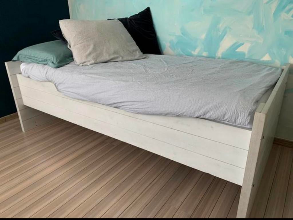 Meegroeibed massief hout, Enlèvement, Comme neuf, Bois
