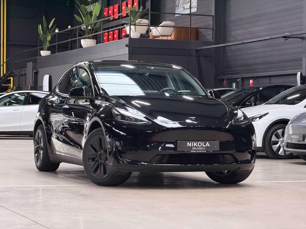 Tesla Model Y REAR WHEEL DRIVE - FULL BLACK - AUTOPILOT ACTI, Autos, Tesla, 299 ch, Achat, Noir, 5 portes